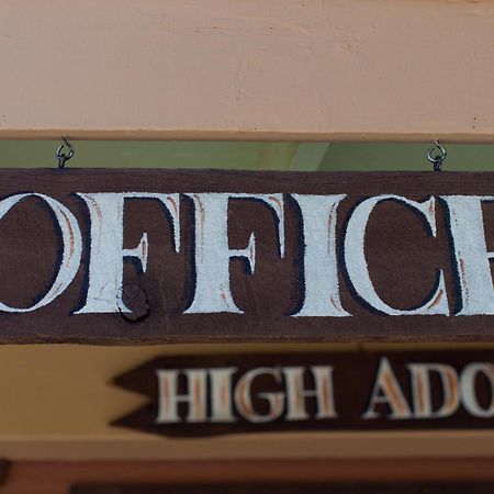 Hilltop Tavern And Inn أببل فالي المظهر الخارجي الصورة